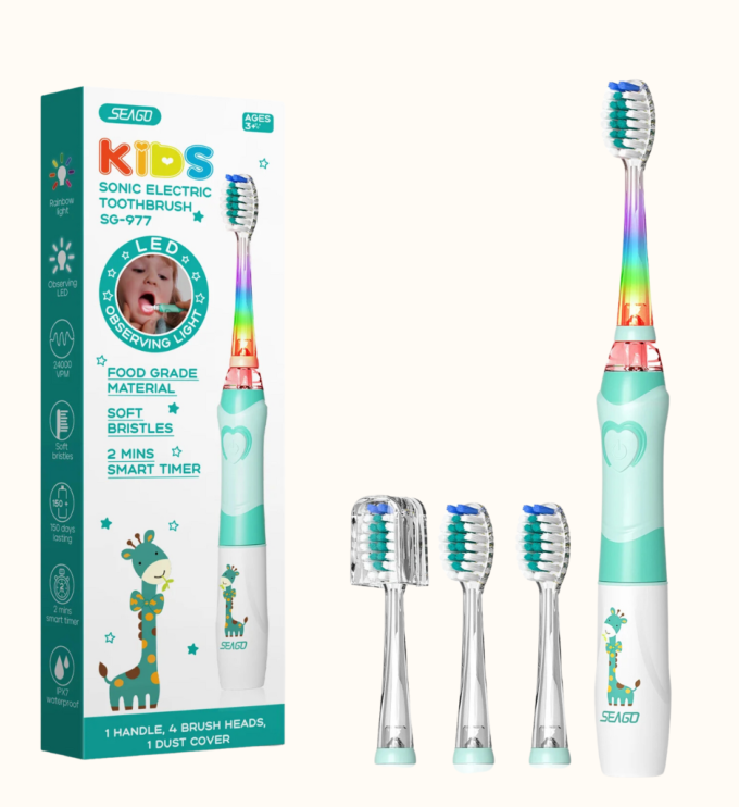 SG977 Childs Electric Toothbrush with LED light.